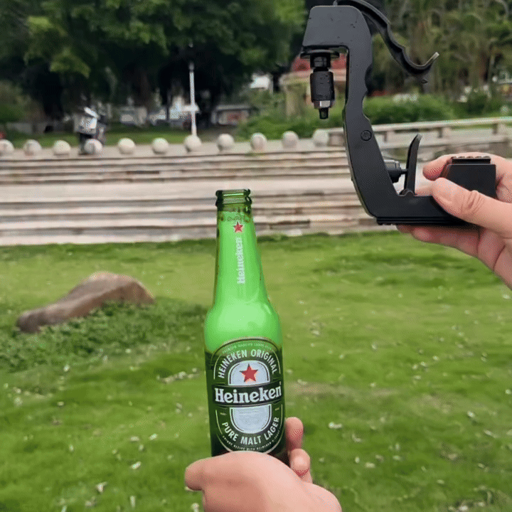 THE SMART SPRAY™ CHAMPAGNE GUN
