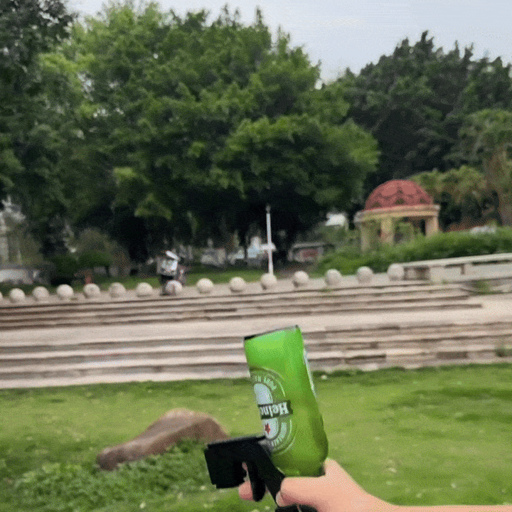 THE SMART SPRAY™ CHAMPAGNE GUN