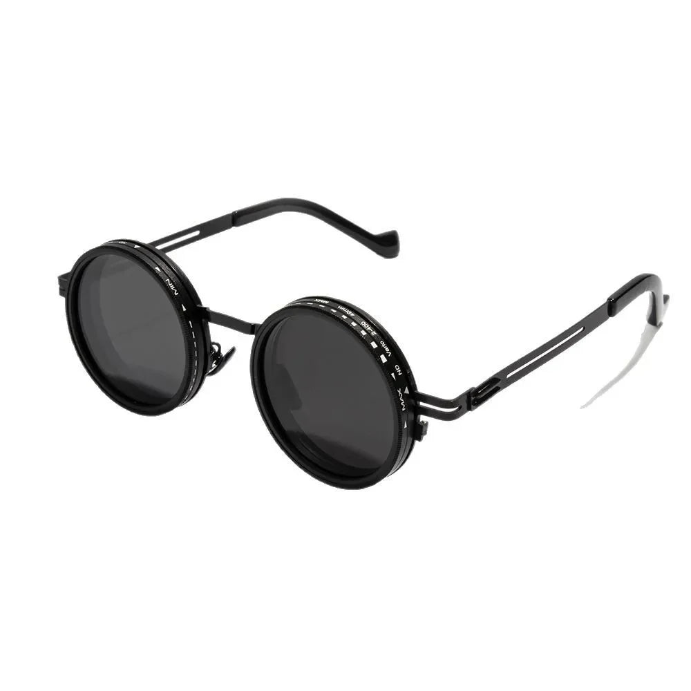 THE SMART SHADE™ DIMMING SUNGLASSES