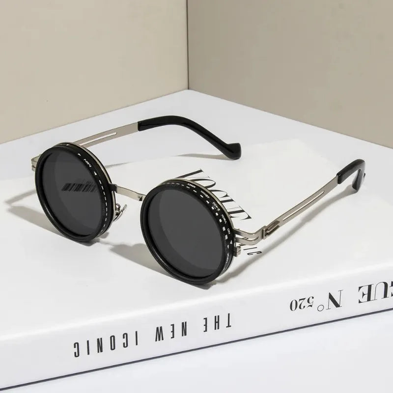 THE SMART SHADE™ DIMMING SUNGLASSES