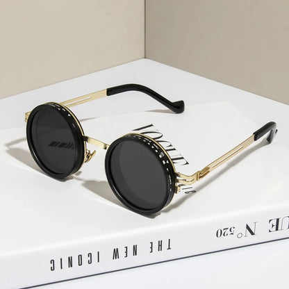 THE SMART SHADE™ DIMMING SUNGLASSES