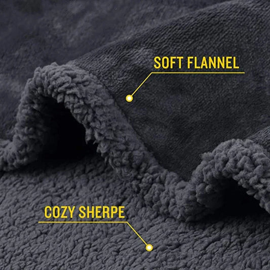 THE SMART FLUFF™ WATERPROOF BLANKET